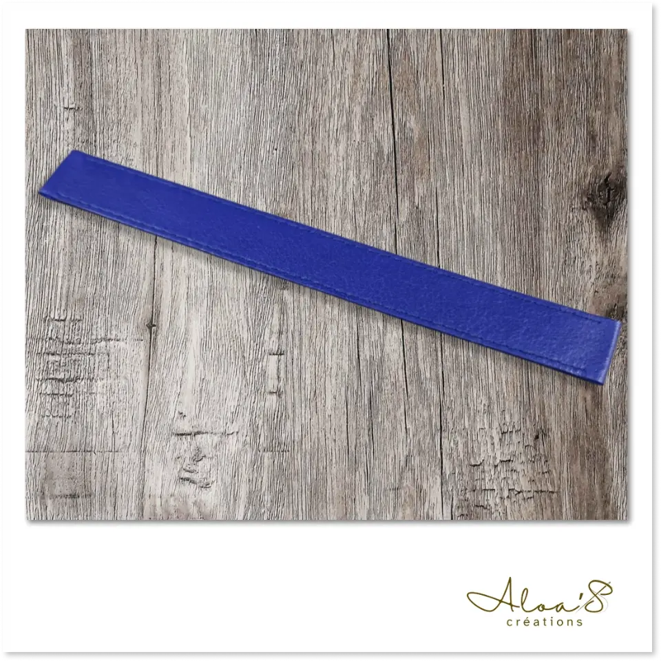 Bracelet lanière cuir bleu pour montre Poiray ou OJ Perrin