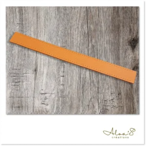Bracelet lanière cuir orange personnalisable pour montre Poiray ou OJ