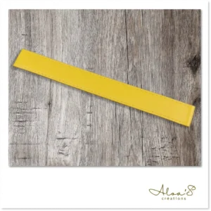 Bracelet lanière cuir jaune personnalisable pour montre Poiray ou OJ